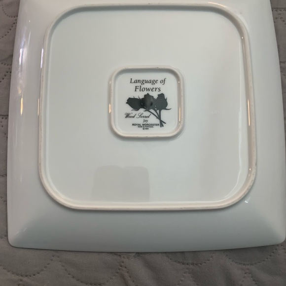 Royal Worcester “Language of Flowers” Wood Sorrel Plate - Picture 4 of 5